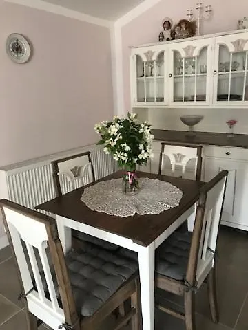 Apartament Romantica