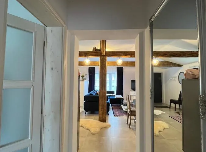 Apartament Romantica *